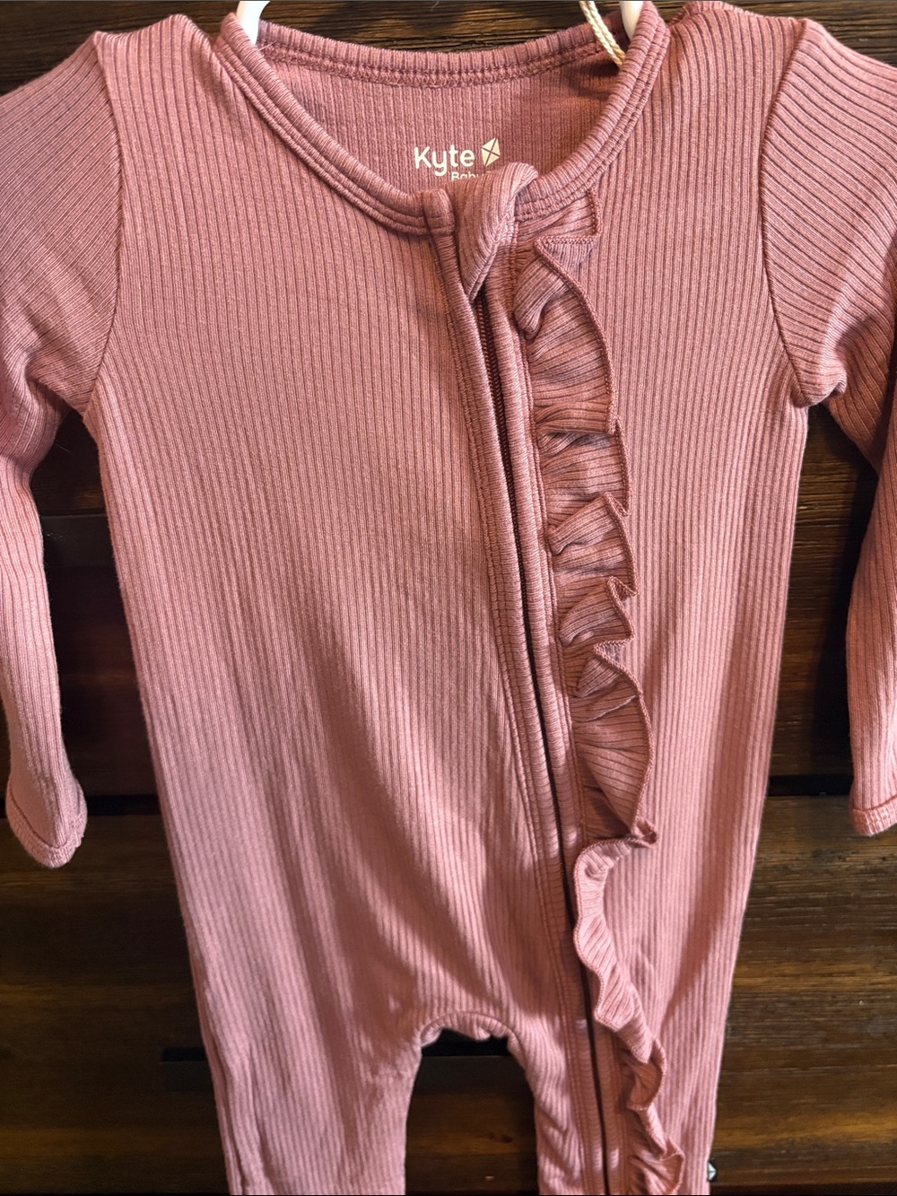 Kyte BABY Ruffle Zip Romper - Picture 2 of 5